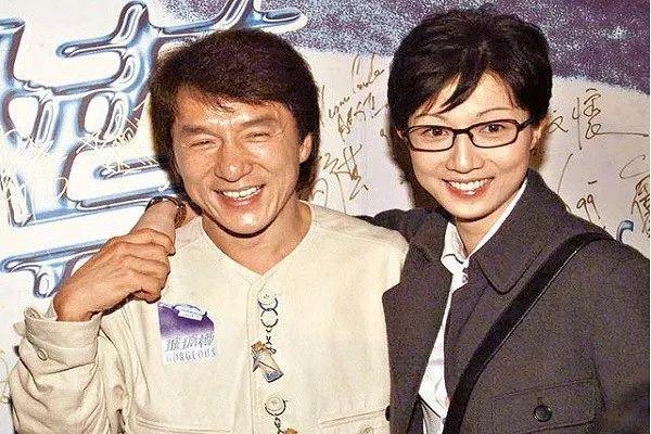 吴绮莉发文想抱孙子，暗示原谅女儿卓林，开始接受外籍“儿媳妇”