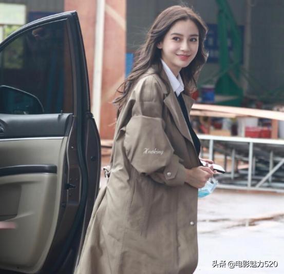 夫妻各忙各的，黄晓明与女主甜蜜逛街，Angelababy复工状态也极佳