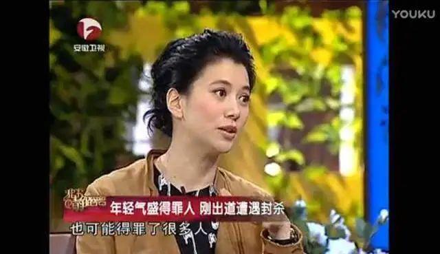 持靓行凶曾遭封杀嫁人前当过小三！港姐影后袁咏仪能折腾